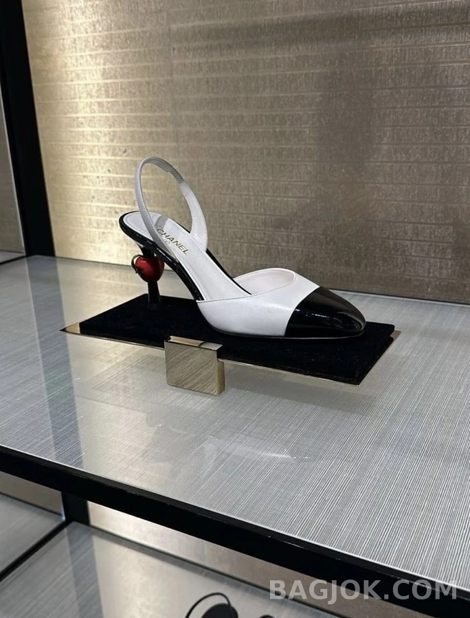샤넬 샤넬 투톤 애플 힐 슬링백 펌프스 상세 이미지
