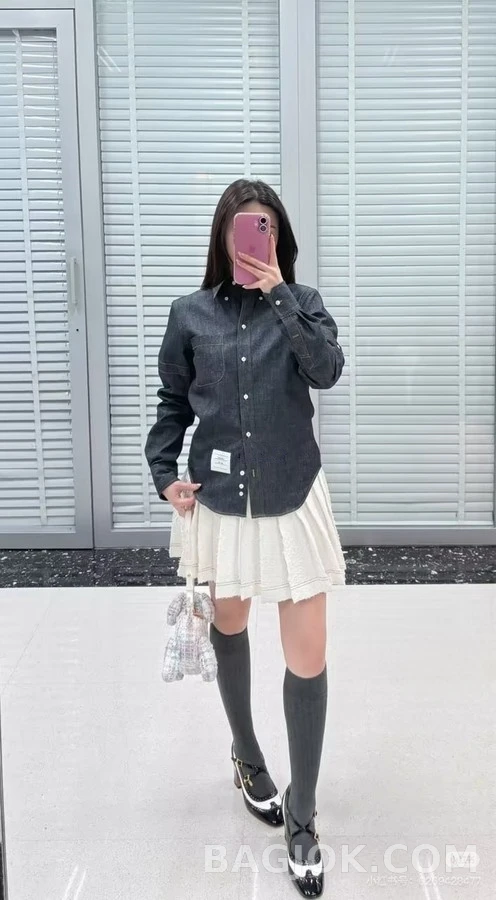 톰브라운 톰브라운 데님 슬리브 탭 셔츠 상세 이미지