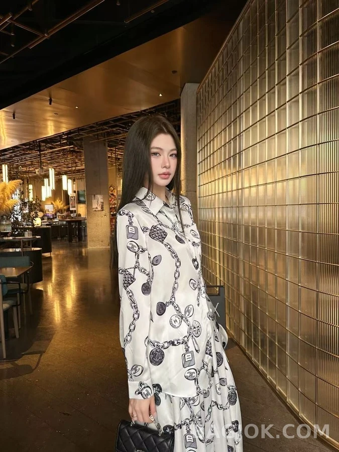 샤넬 샤넬 체인 프린트 셔츠 상세 이미지