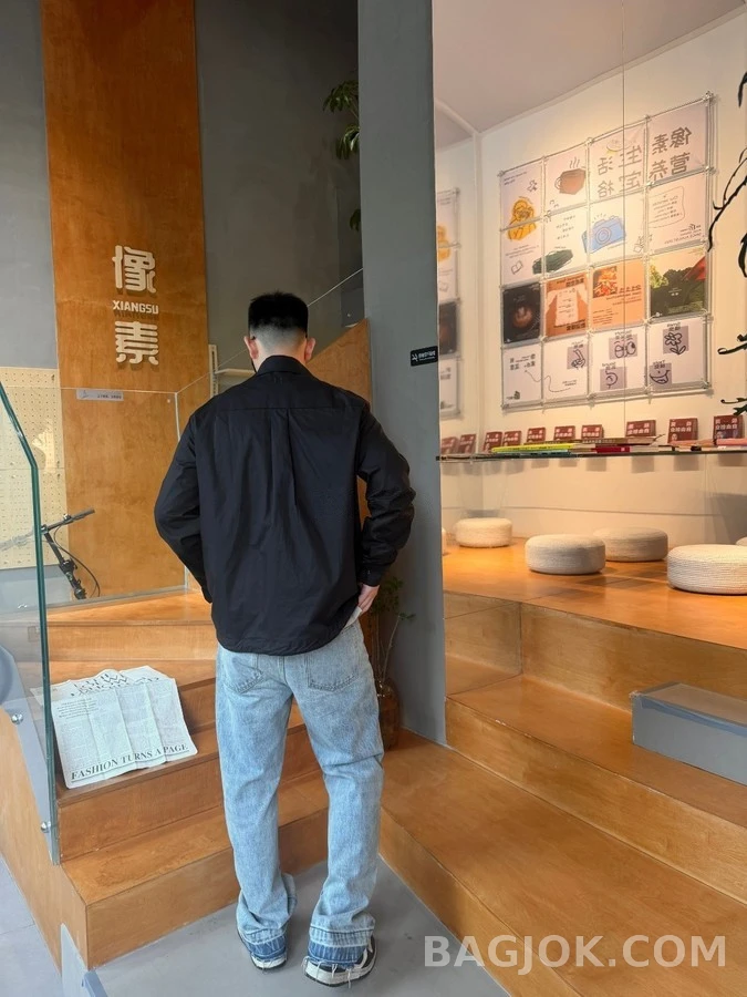 펜디 펜디 드로스트링 패치 포켓 셔츠 상세 이미지