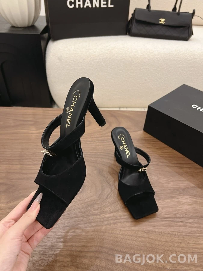 샤넬 샤넬 로고 카멜리아 뮬 상세 이미지