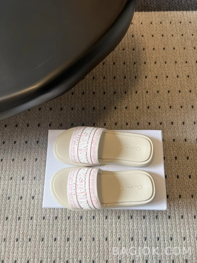 디올 디올 오블리크 자수 슬라이드 상세 이미지