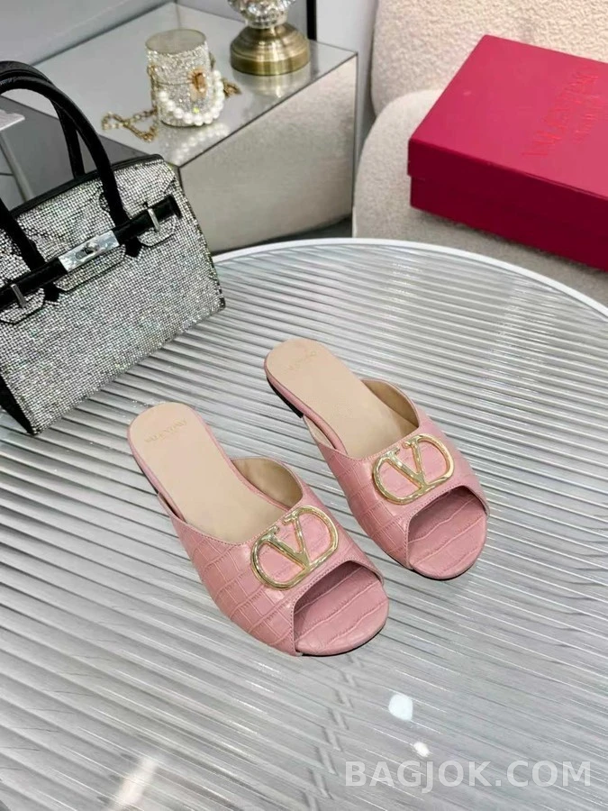 발렌티노 발렌티노 V 로고 악어 엠보싱 슬라이드 샌들 상세 이미지