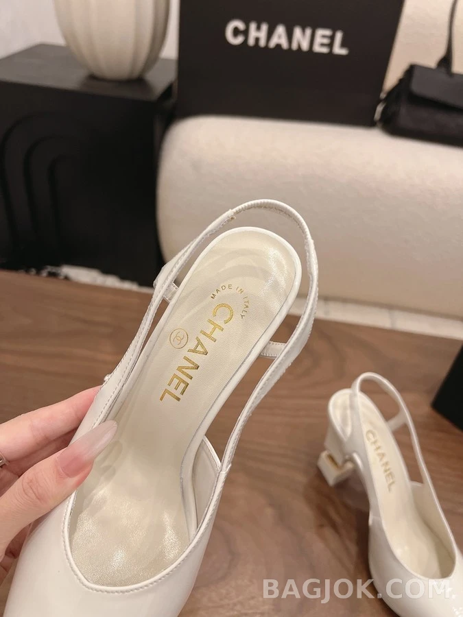 샤넬 샤넬 큐브 블록힐 슬링백 상세 이미지