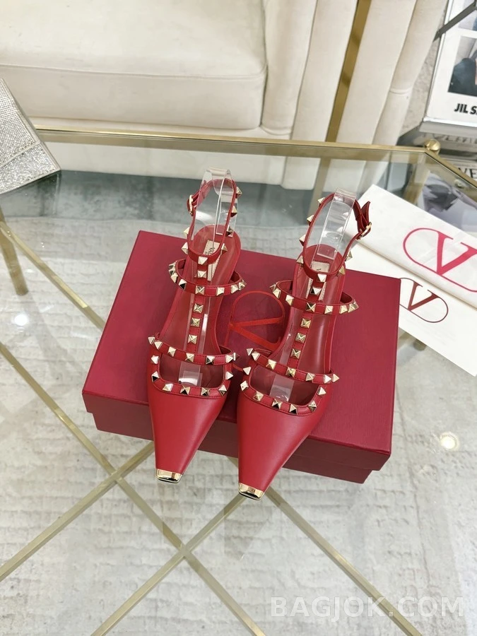 발렌티노 발렌티노 락스터드 T스트랩 펌프스 상세 이미지