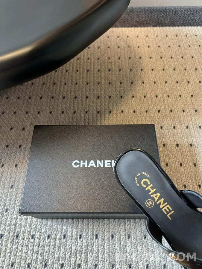 샤넬 샤넬 산차화 플라워 힐 샌들 상세 이미지