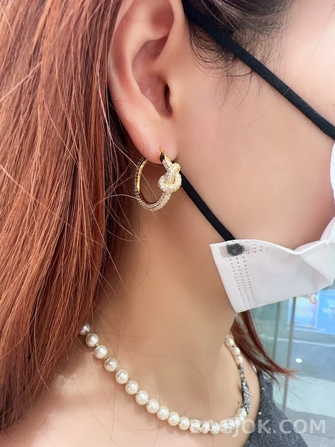 셀린느 셀린느 파베 매듭 후프 귀걸이 상세 이미지