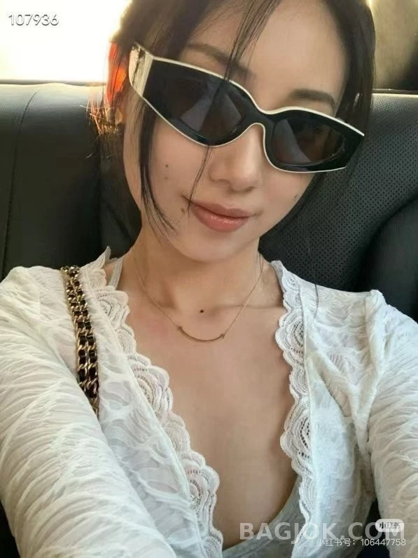 샤넬 샤넬 볼드 오벌 선글라스 상세 이미지
