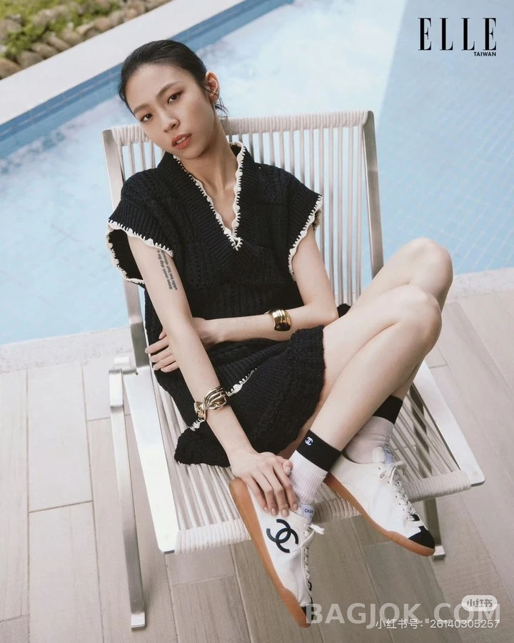 샤넬 샤넬 오픈워크 배색 V넥 니트 베스트 상세 이미지