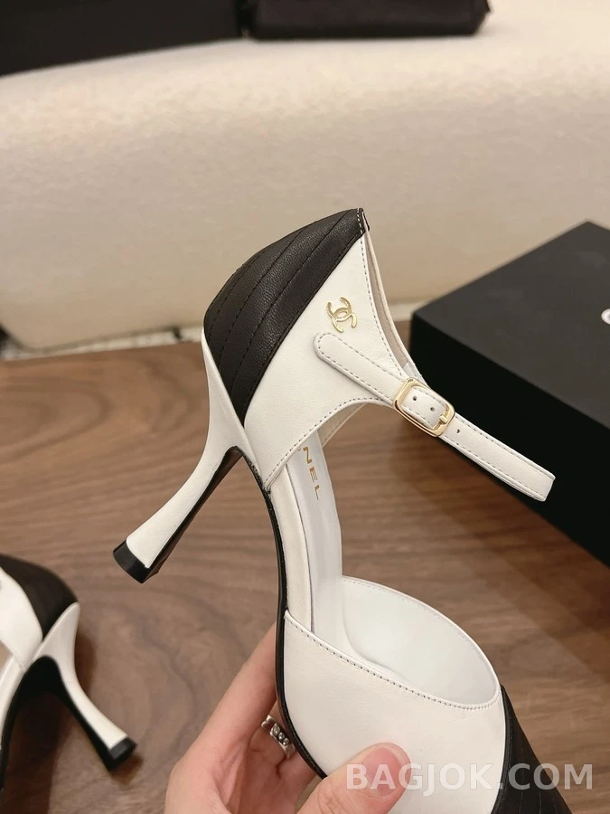 샤넬 샤넬 블랙앤화이트 퀼팅 메리제인 힐 상세 이미지