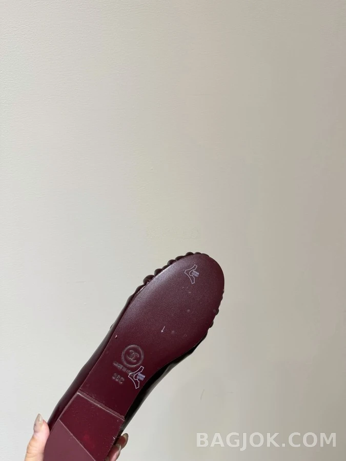 샤넬 샤넬 더블 C 플리츠 로퍼 상세 이미지