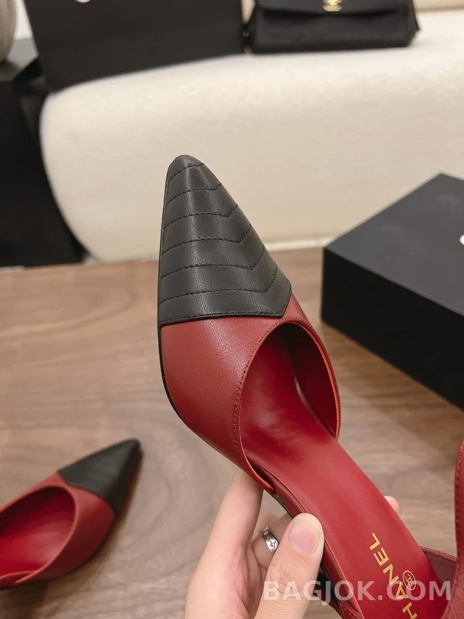 샤넬 샤넬 퀼팅 투톤 스트랩 힐 상세 이미지