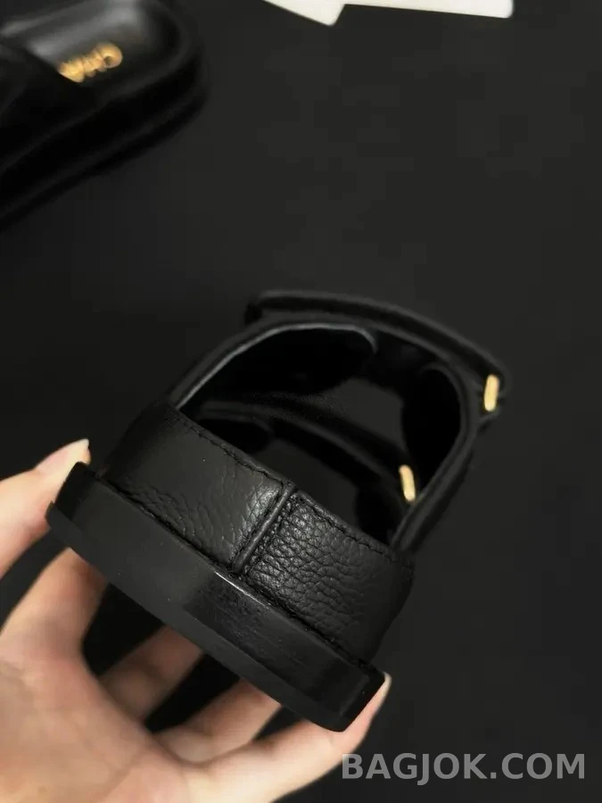 샤넬 샤넬 퀼팅 더블 C 벨크로 뮬 상세 이미지