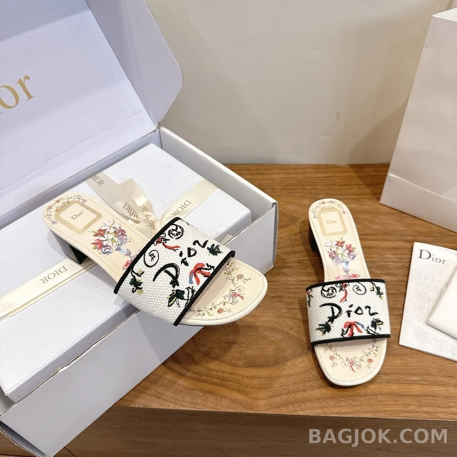디올 디올 자수 블록힐 샌들 상세 이미지