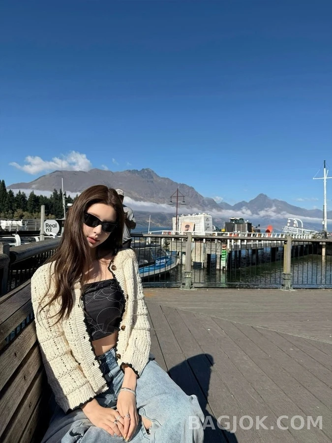 샤넬 샤넬 코바늘 펀칭 라운드넥 가디건 상세 이미지