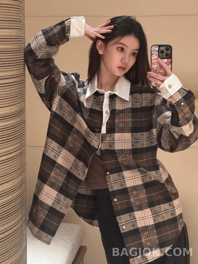 루이비통 루이비통 배색 카라 체크 긴팔 티셔츠 상세 이미지
