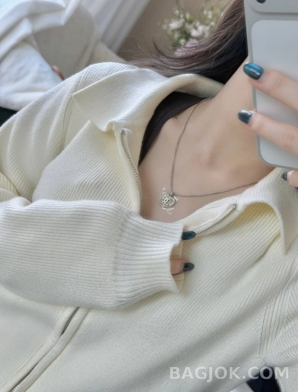 샤넬 샤넬 하트 더블 C 펜던트 목걸이 상세 이미지