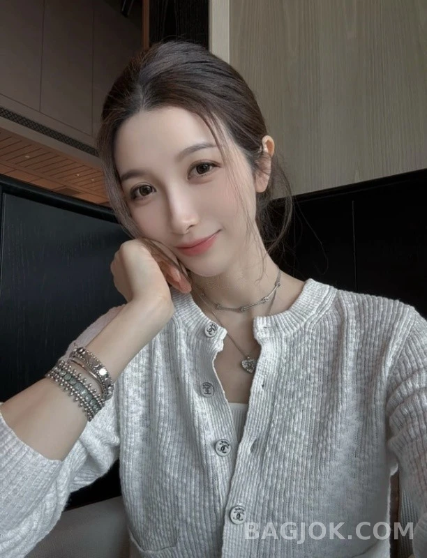 샤넬 샤넬 하트 더블 C 펜던트 목걸이 상세 이미지