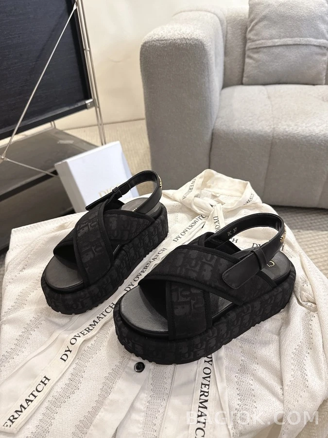 디올 디올 오블리크 플랫폼 샌들 상세 이미지