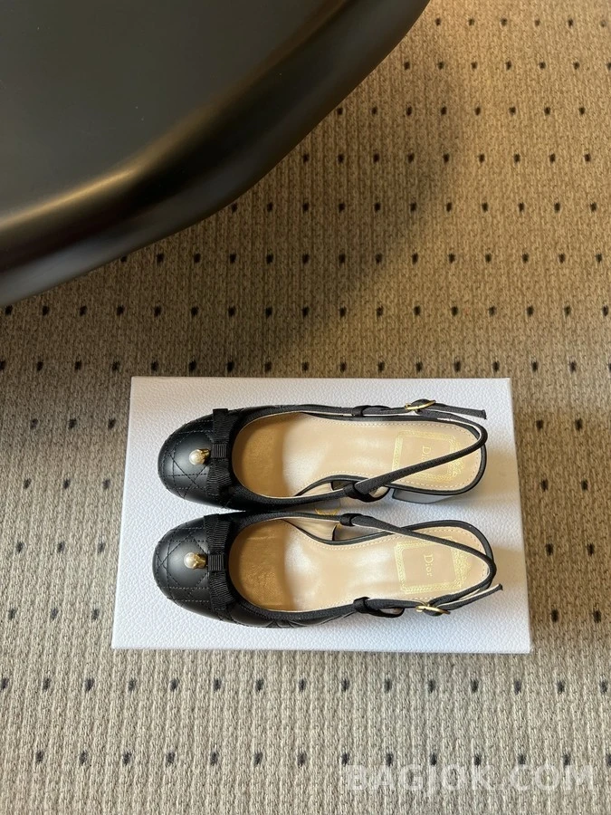 디올 디올 퀼팅 보우 진주 블록힐 상세 이미지