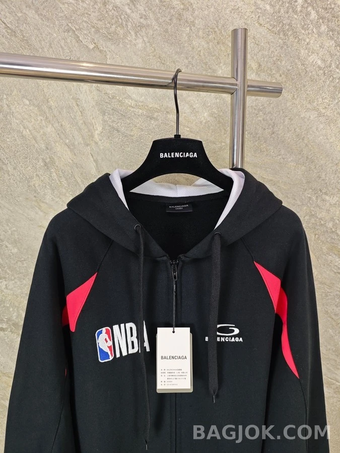 발렌시아가 발렌시아가 NBA 배색 후드 집업 상세 이미지