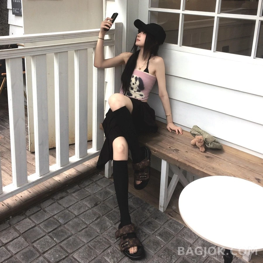 루이비통 루이비통 모노그램 풀 필로우 샌들 상세 이미지