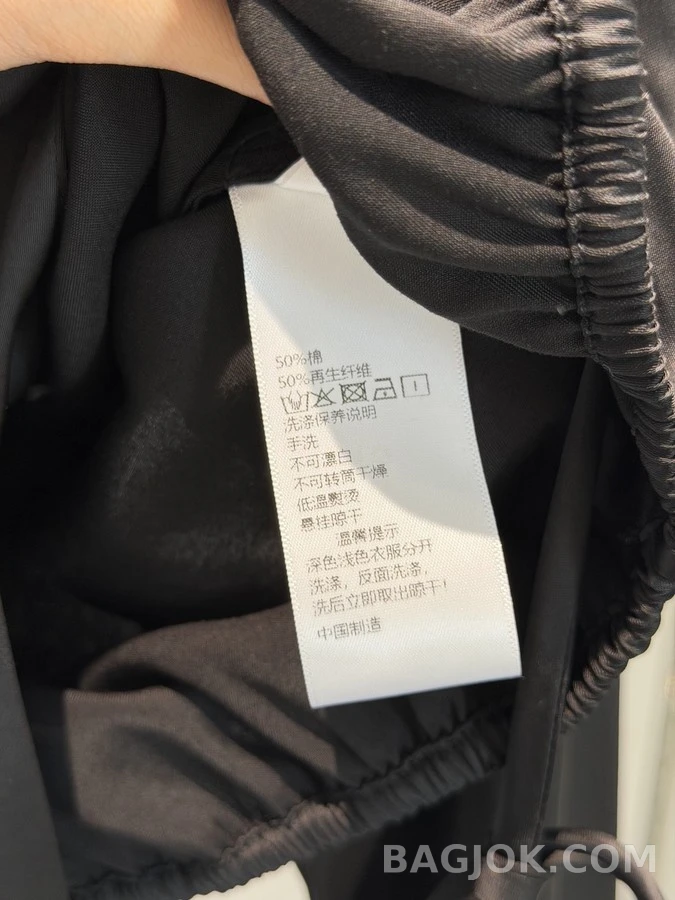 생로랑 세인트로랑 로고 새틴 드로스트링 셔츠 상세 이미지