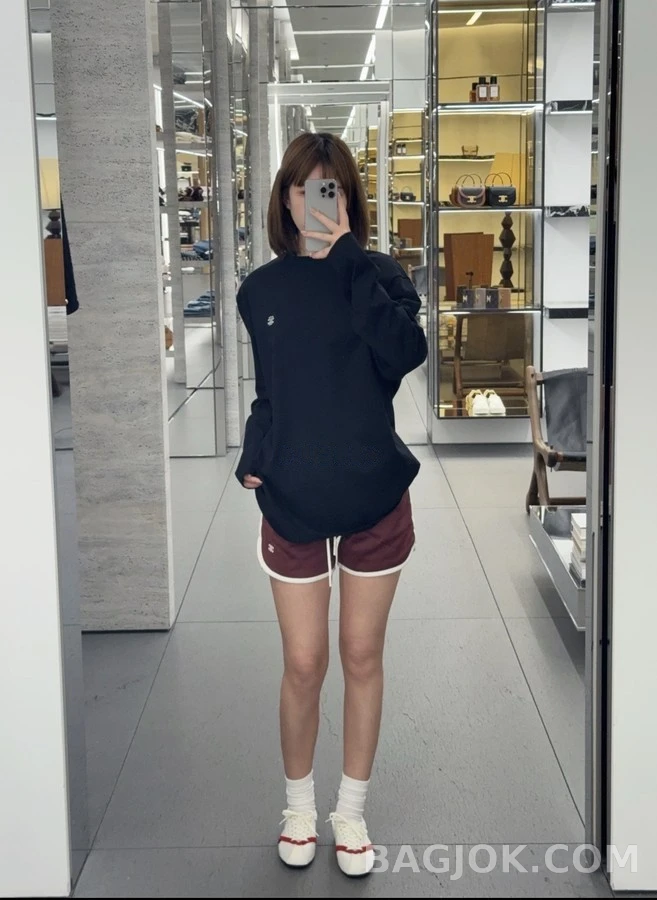 셀린느 셀린느 자수 긴팔 티셔츠 상세 이미지