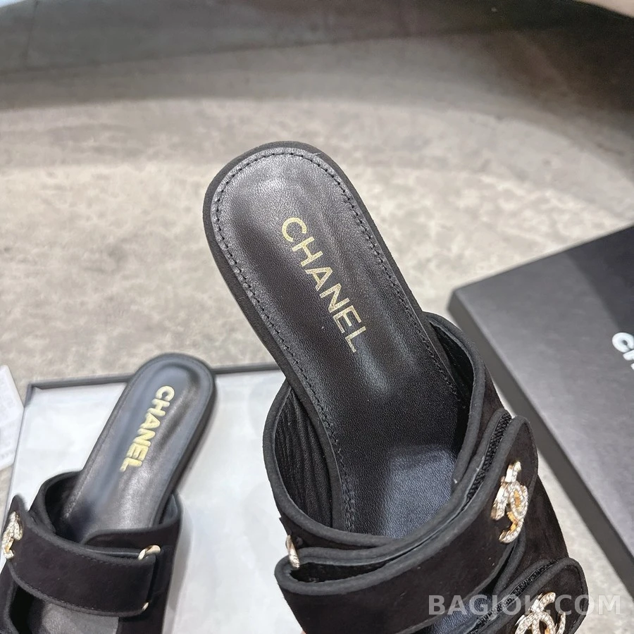 샤넬 샤넬 쌍C 크리스탈 버클 슬라이드 샌들 상세 이미지