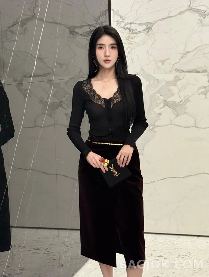 생로랑 세인트로랑 레이스 트림 긴팔 티셔츠 상세 이미지