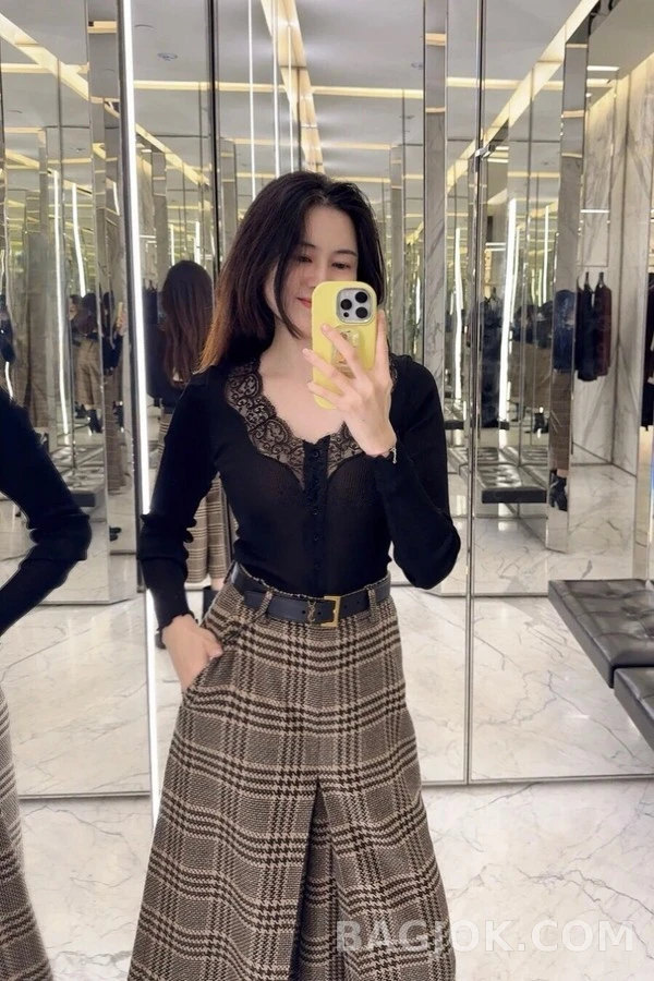 생로랑 세인트로랑 레이스 트림 긴팔 티셔츠 상세 이미지