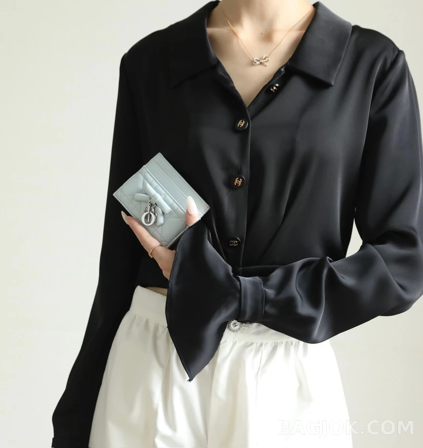 디올 디올 레이디 프리지아 카드 지갑 상세 이미지