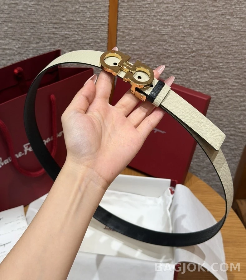 페라가모 페라가모 간치니 리버시블 벨트 상세 이미지