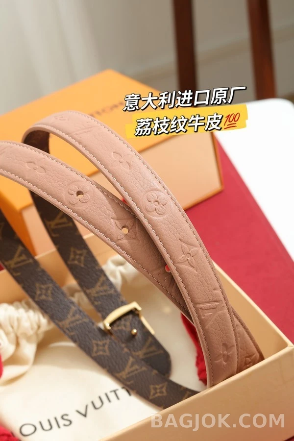 루이비통 루이비통 모노그램 엠보싱 벨트 상세 이미지