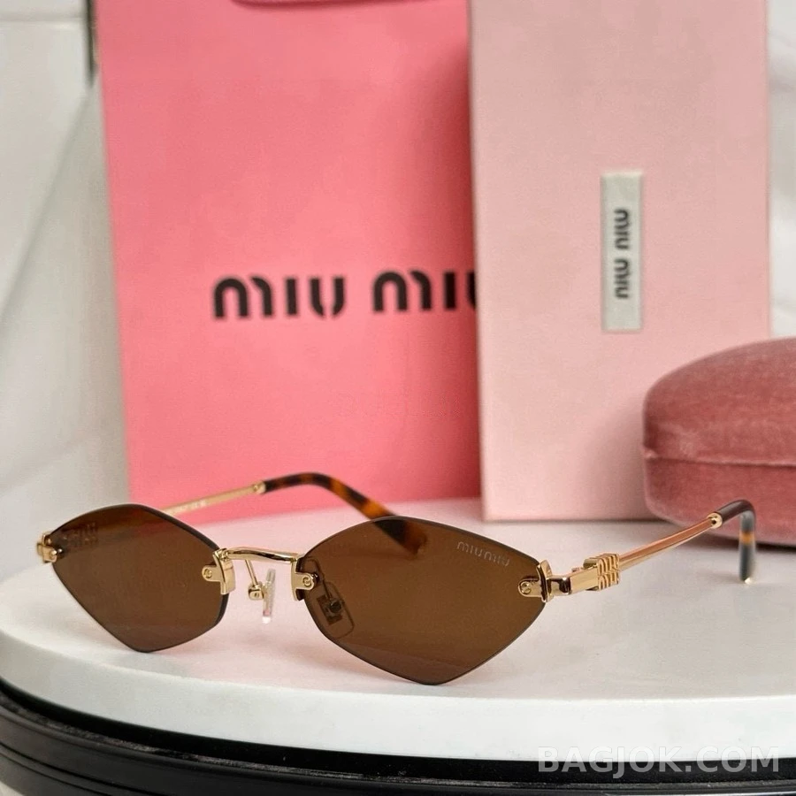 미우미우 미우미우 다이아몬드 무테 선글라스 상세 이미지