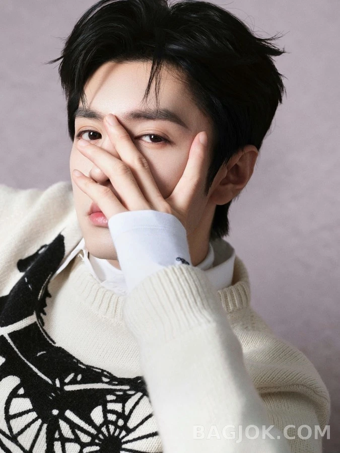 셀린느 셀린느 마차 로고 레터링 니트 상세 이미지