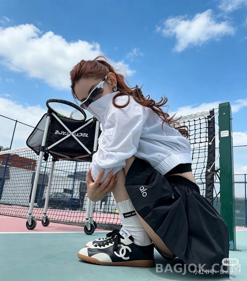 샤넬 샤넬 앤 로고 스니커즈 상세 이미지