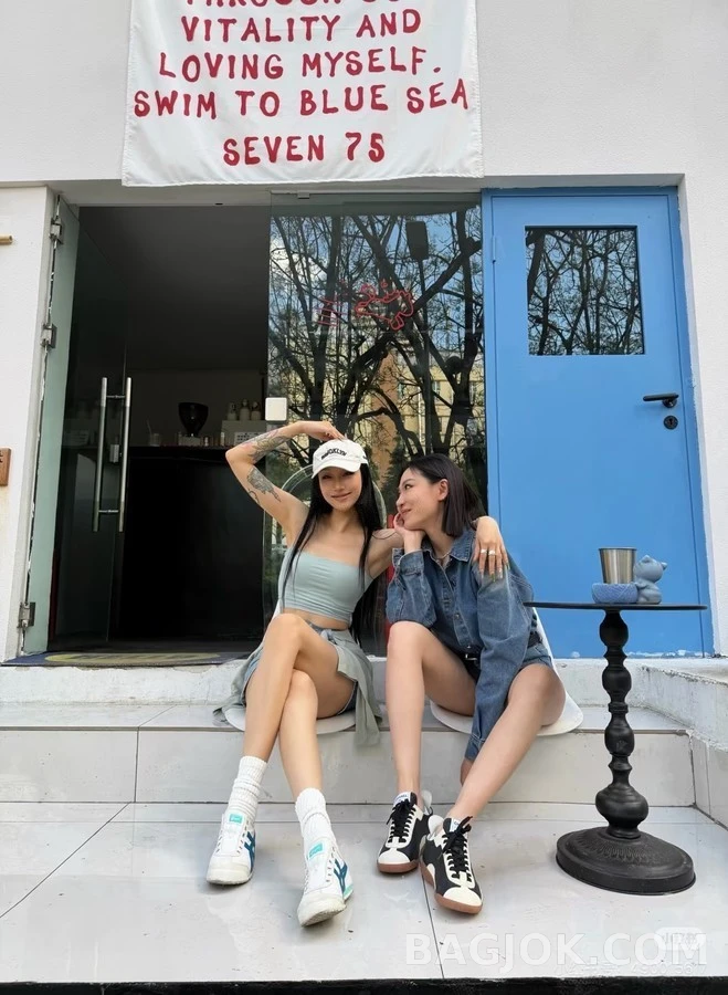 샤넬 샤넬 앤 로고 스니커즈 상세 이미지