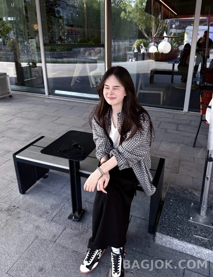 샤넬 샤넬 앤 로고 스니커즈 상세 이미지