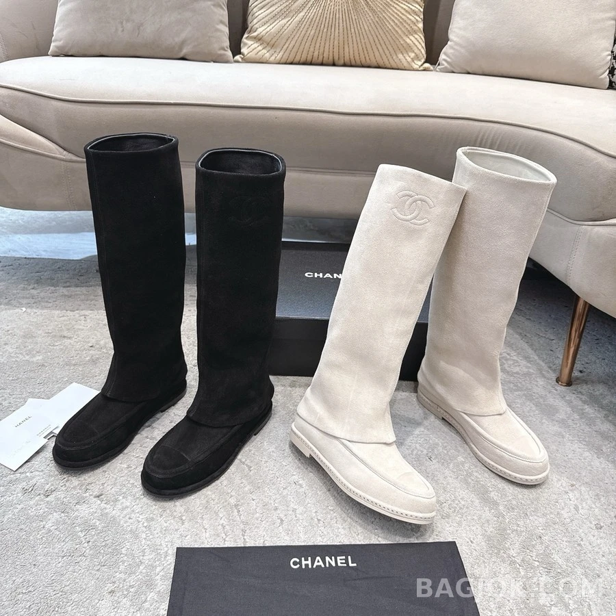 샤넬 샤넬 더블 C 스웨이드 롱 부츠 상세 이미지