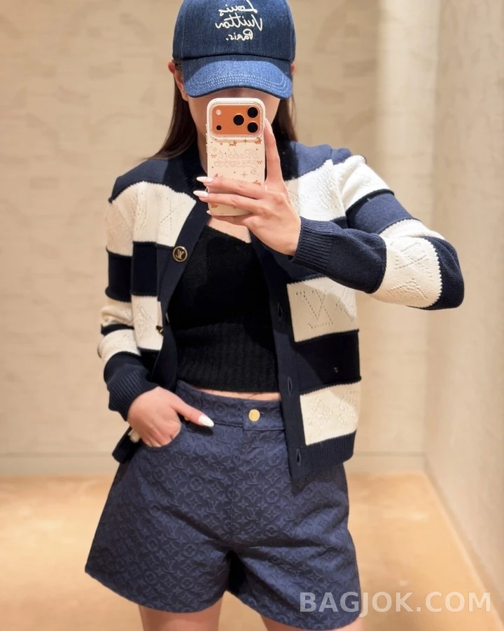루이비통 루이비통 모노그램 스트라이프 긴팔 티셔츠 상세 이미지
