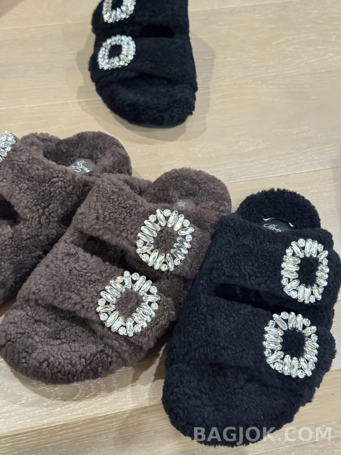 로저 비비에 로저비비에 크리스탈 버클 양모 슬리퍼 상세 이미지