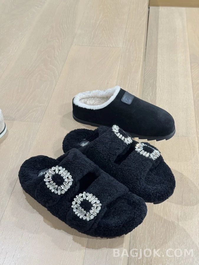 로저 비비에 로저비비에 크리스탈 버클 양모 슬리퍼 상세 이미지