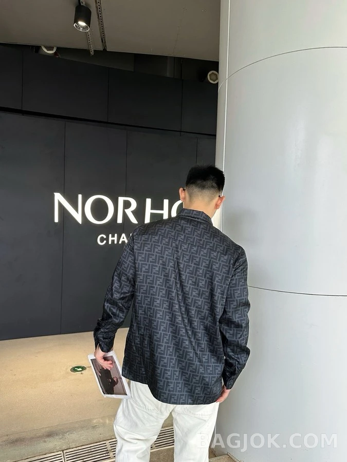 펜디 펜디 로고 패턴 셔츠 상세 이미지