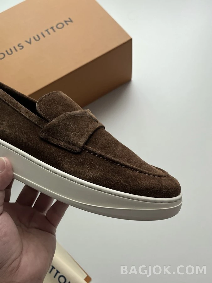 루이비통 루이비통 스웨이드 페니 로퍼 상세 이미지