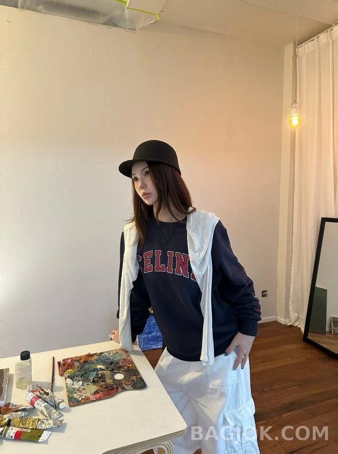 셀린느 셀린느 아치 레터링 맨투맨 상세 이미지