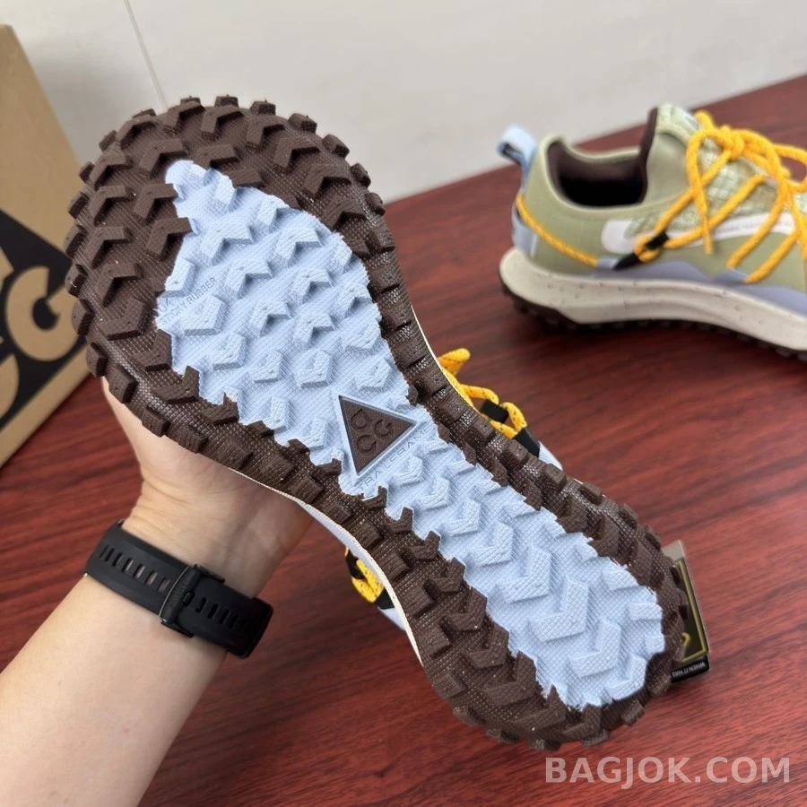 나이키 나이키 ACG 마운틴 플라이 로우 GTX 스니커즈 상세 이미지