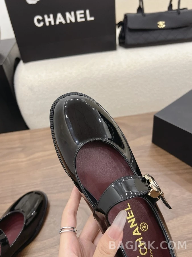샤넬 샤넬 페이턴트 메리제인 플랫 상세 이미지