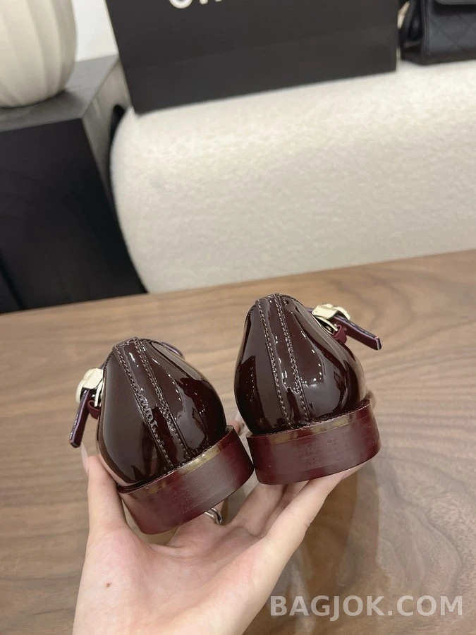 샤넬 샤넬 페이턴트 메리제인 플랫 상세 이미지