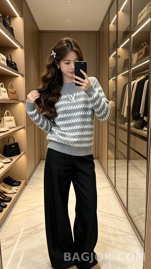 루이비통 루이비통 로고 스트라이프 니트 상세 이미지